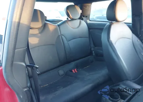 2011 Mini Cooper S z USA, uszkodzony, nr VIN WMWSV3C58BTY15760